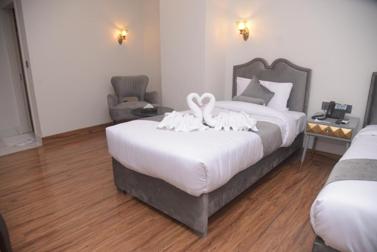 The Rich Hotel & Apartments Λαχόρη Εξωτερικό φωτογραφία