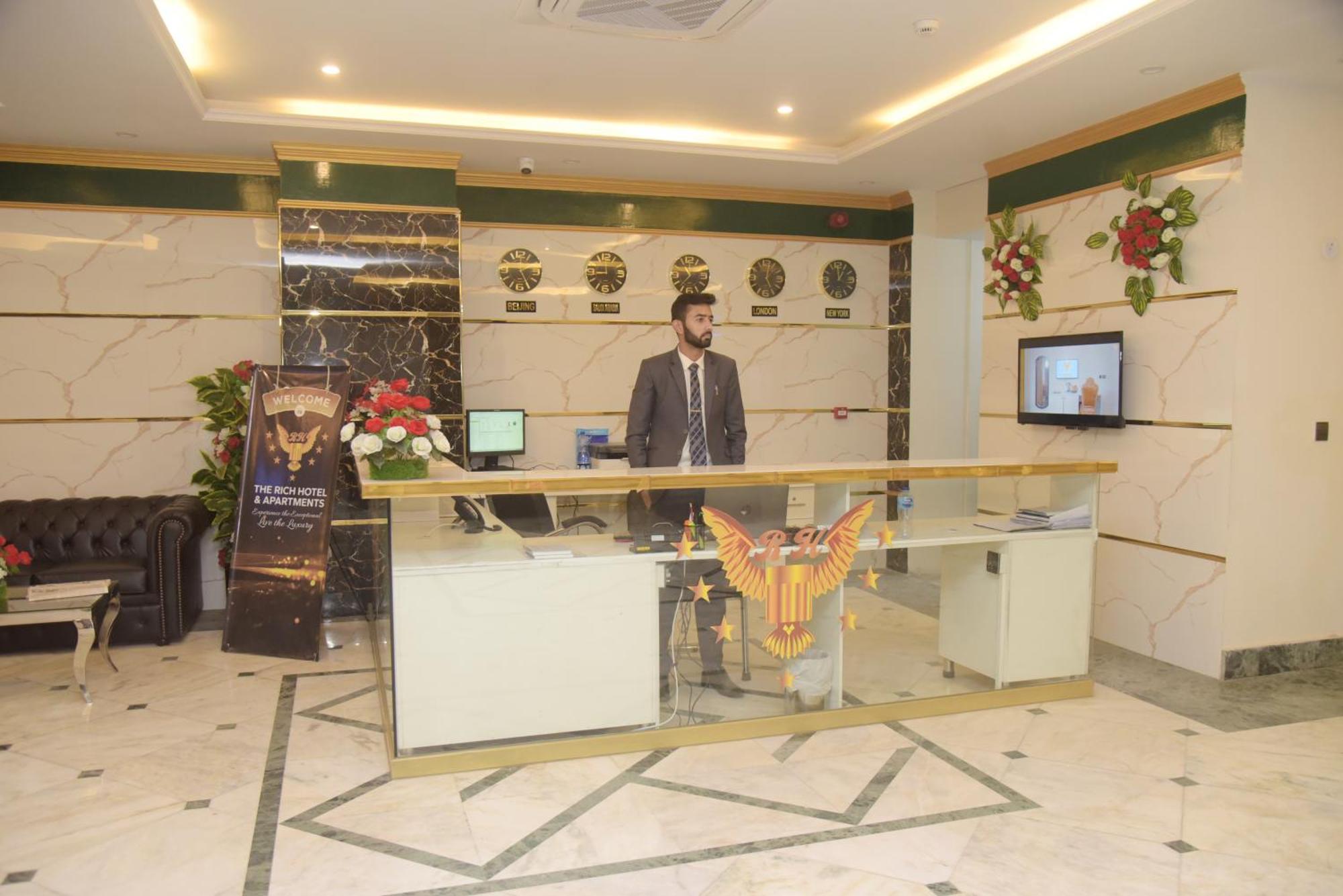 The Rich Hotel & Apartments Λαχόρη Εξωτερικό φωτογραφία