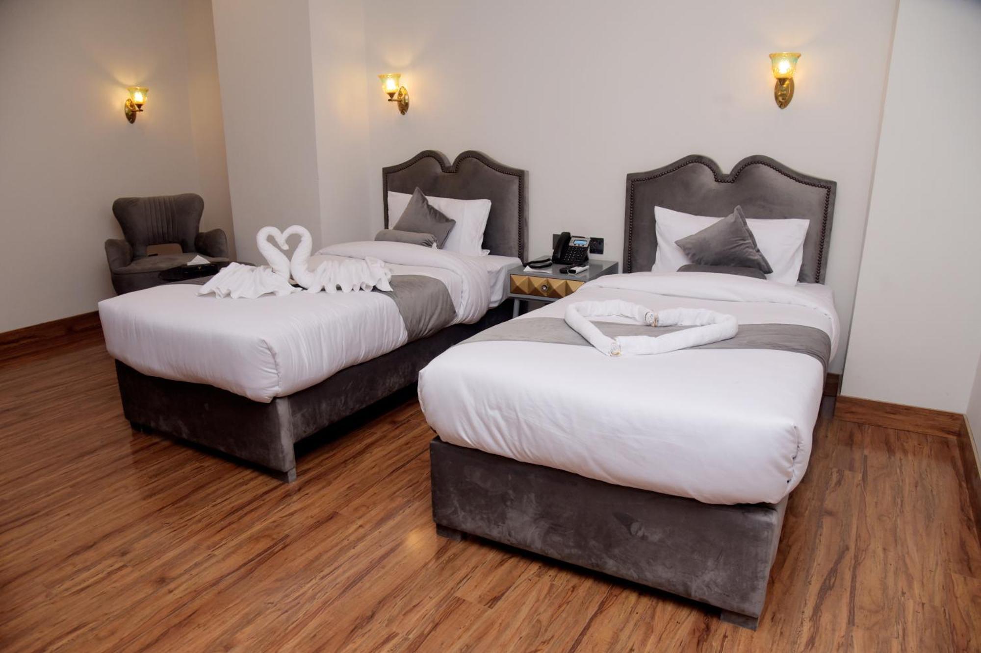 The Rich Hotel & Apartments Λαχόρη Εξωτερικό φωτογραφία