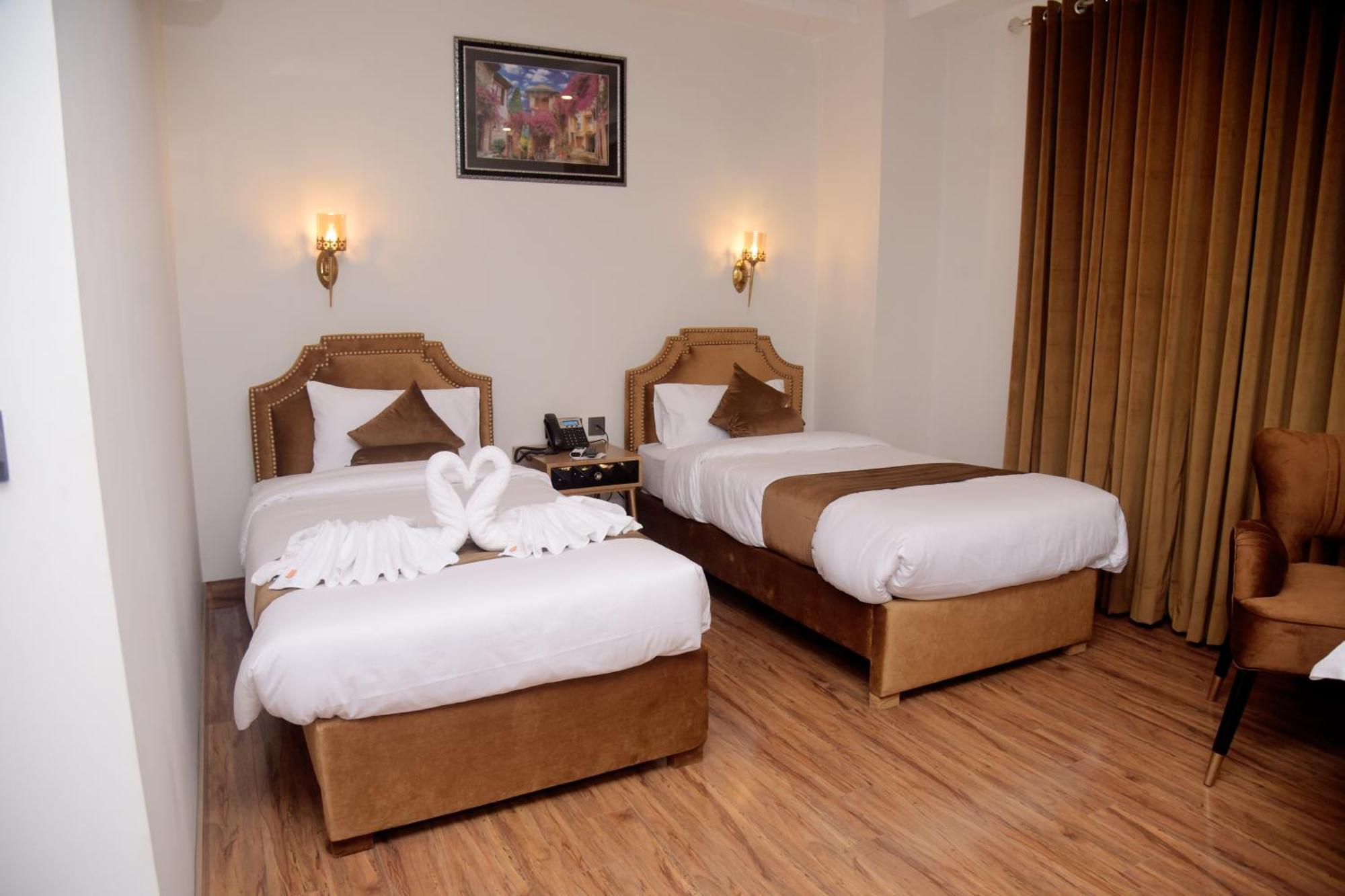 The Rich Hotel & Apartments Λαχόρη Εξωτερικό φωτογραφία